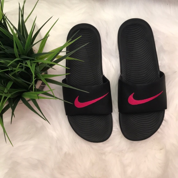 size 11 nike slides